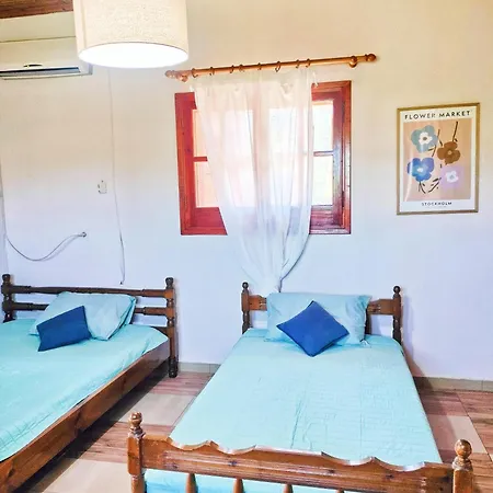 House Near Olympia Sleeps 6 Katakolo
