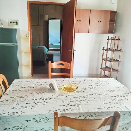 House Near Olympia Sleeps 6 Apartment Katakolo