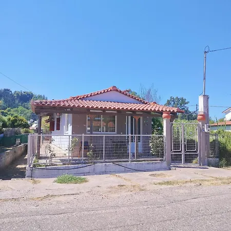 House Near Olympia Sleeps 6 Apartment *