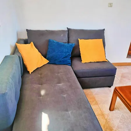 Apartment House Near Olympia Sleeps 6 *